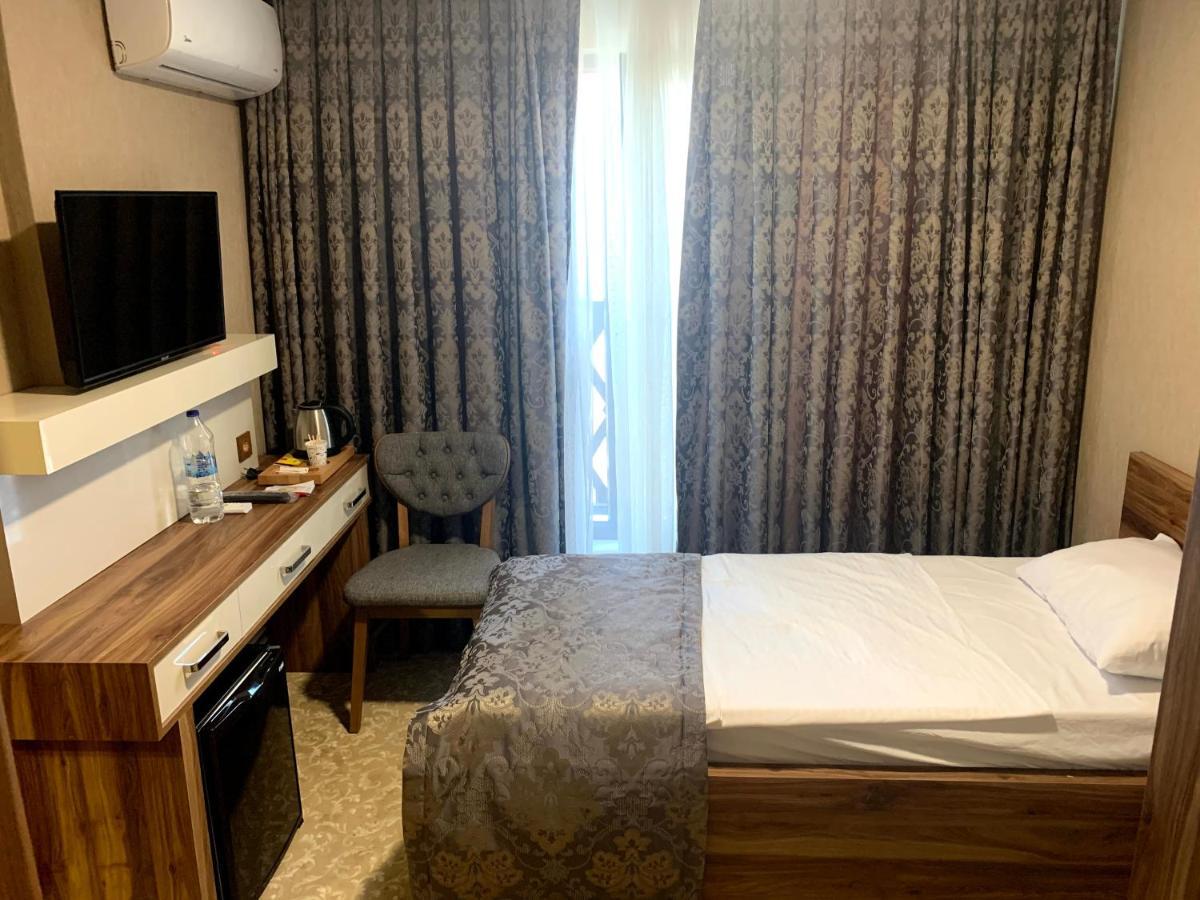 Marbes Hotel Kirklareli ภายนอก รูปภาพ