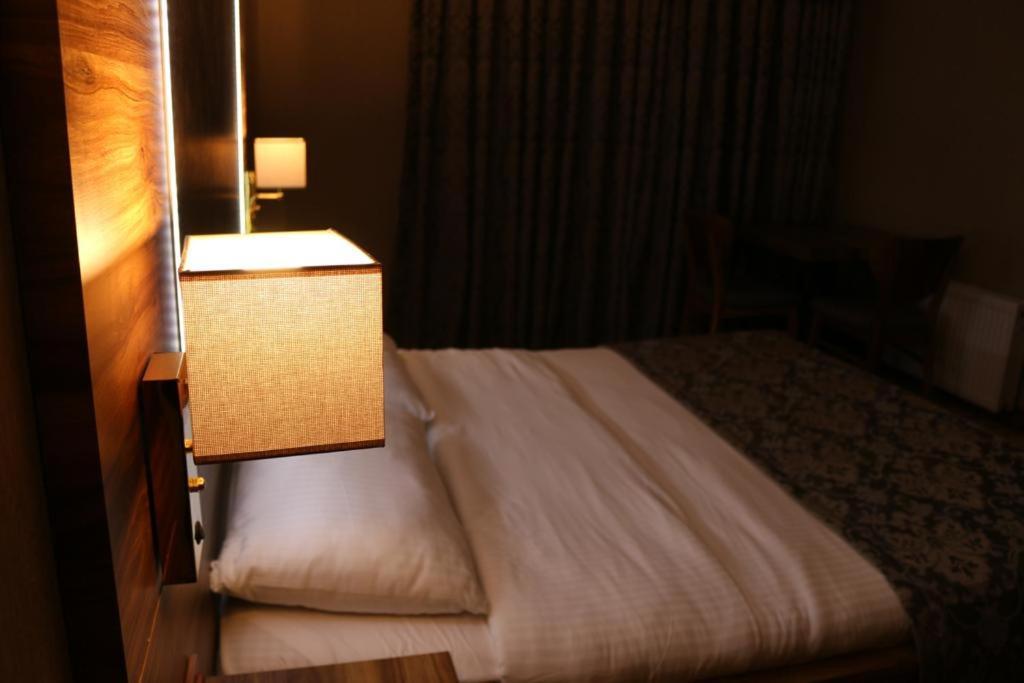 Marbes Hotel Kirklareli ภายนอก รูปภาพ